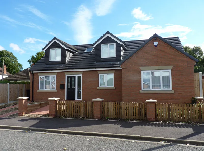 5 Bed Student House // Aug 2026 - Image 12